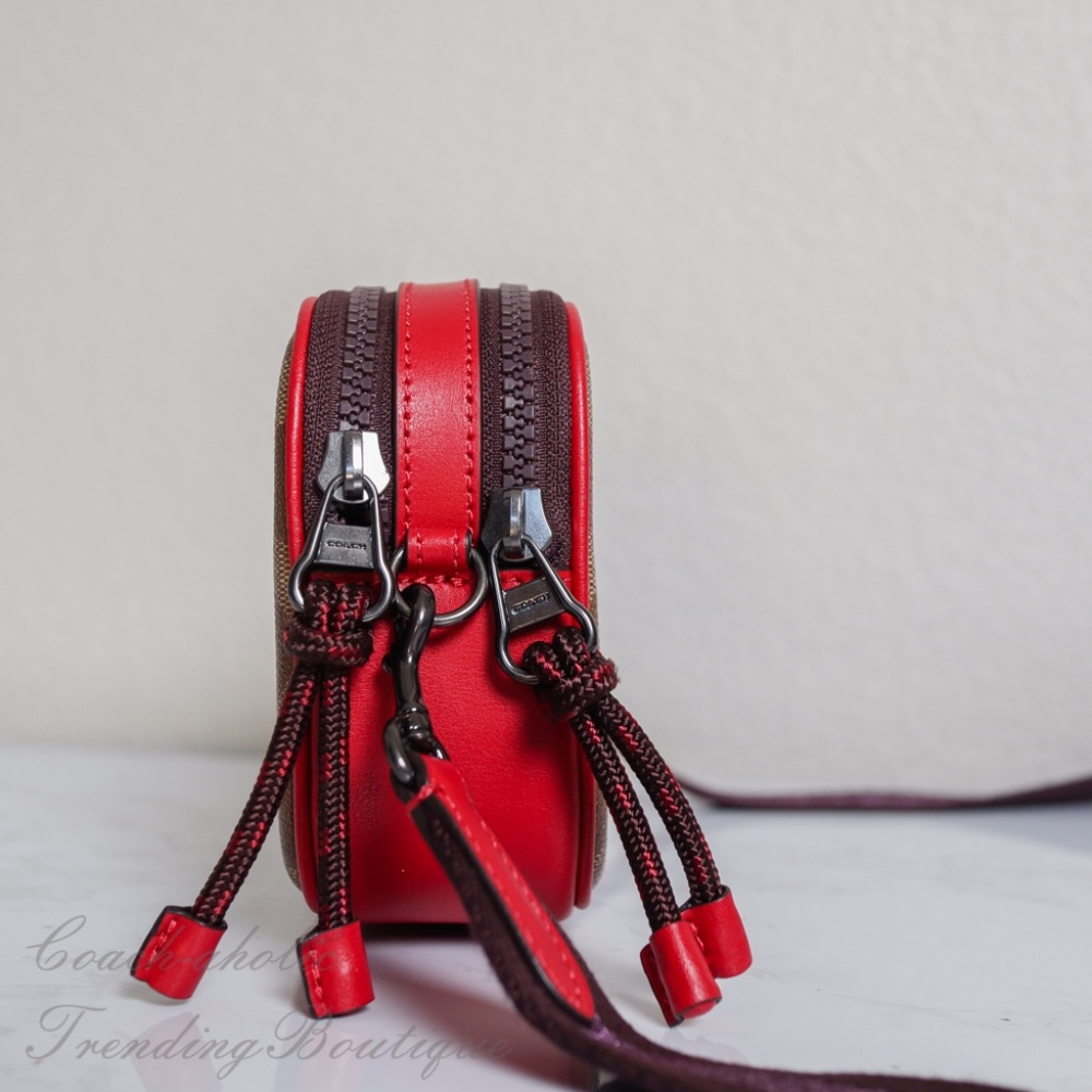 NWT Coach Double Zip Crossbody w/ Cherry Motif - Picture 4 of 8